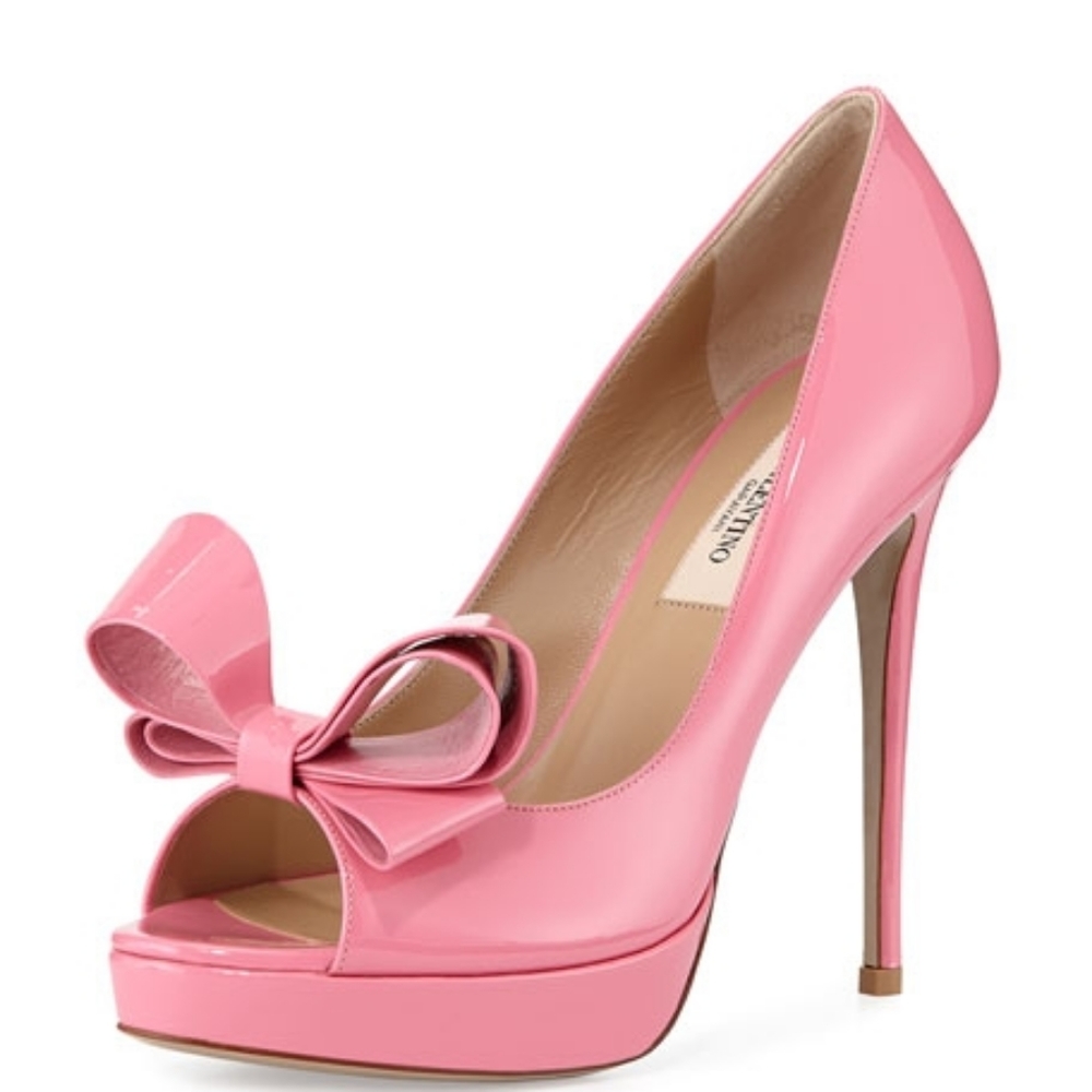 Valentino Paten leather Peep-Toe Bow Pump size35🎀
